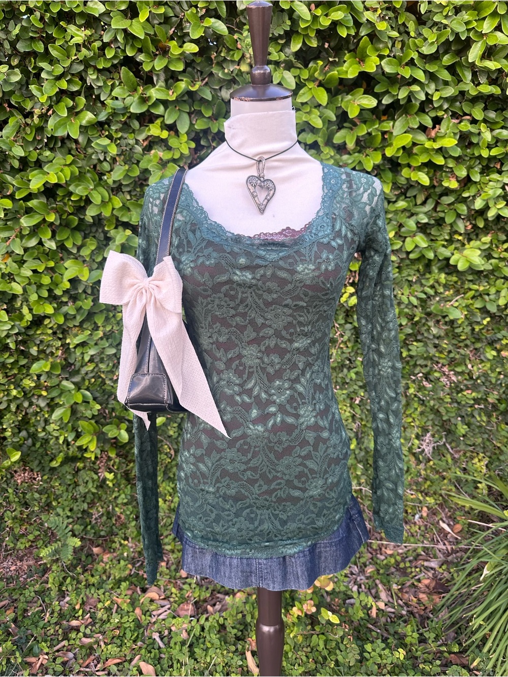 ✨90’s style Dark Green Lace Long Sleeve Top
